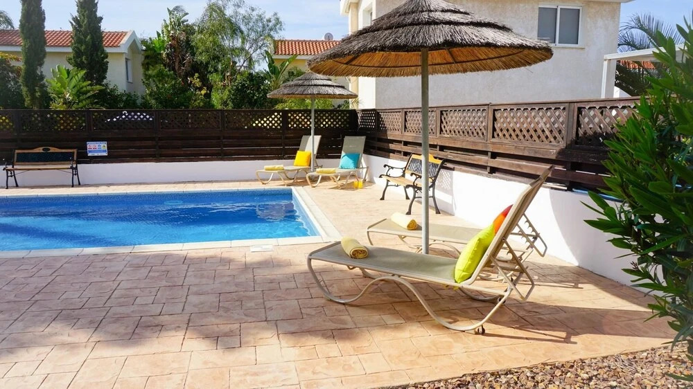 Villa Willow Mandali by Ezoria Villas