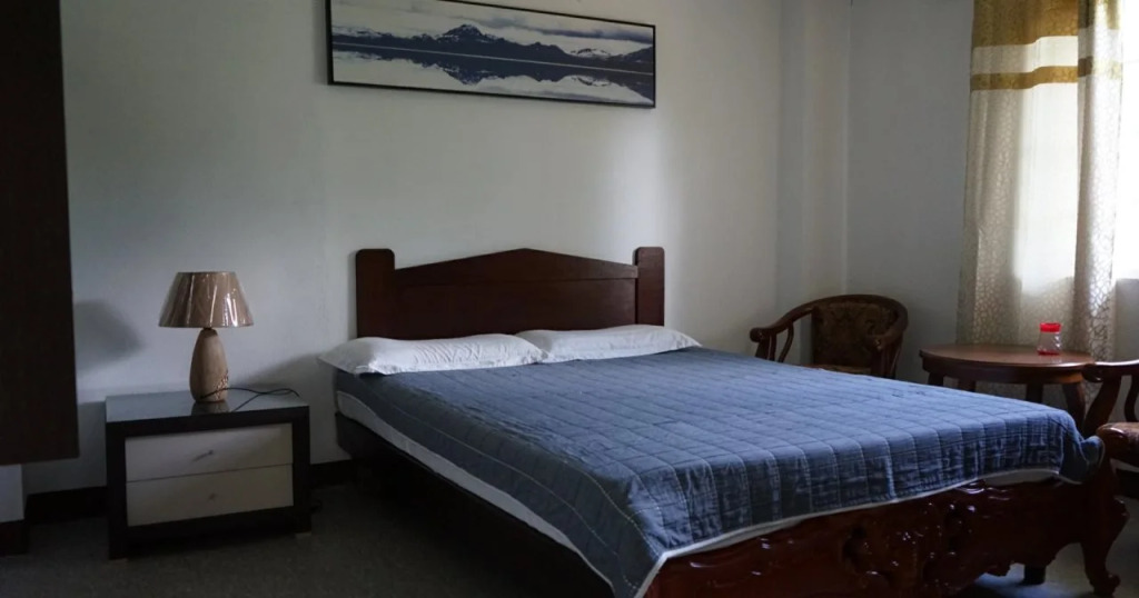 Tinian Lorilynn Hotel