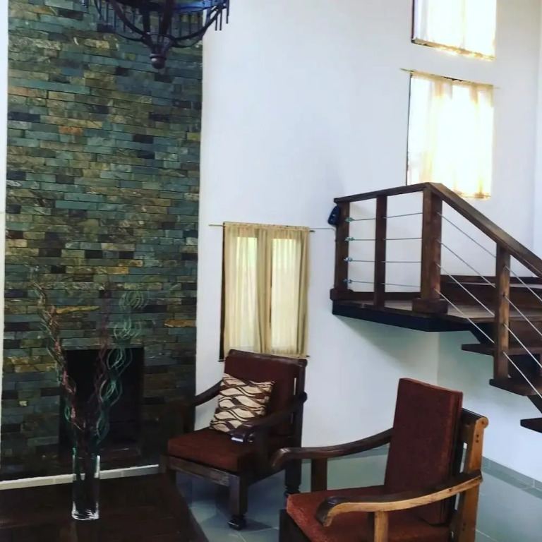 Villa Lujosa