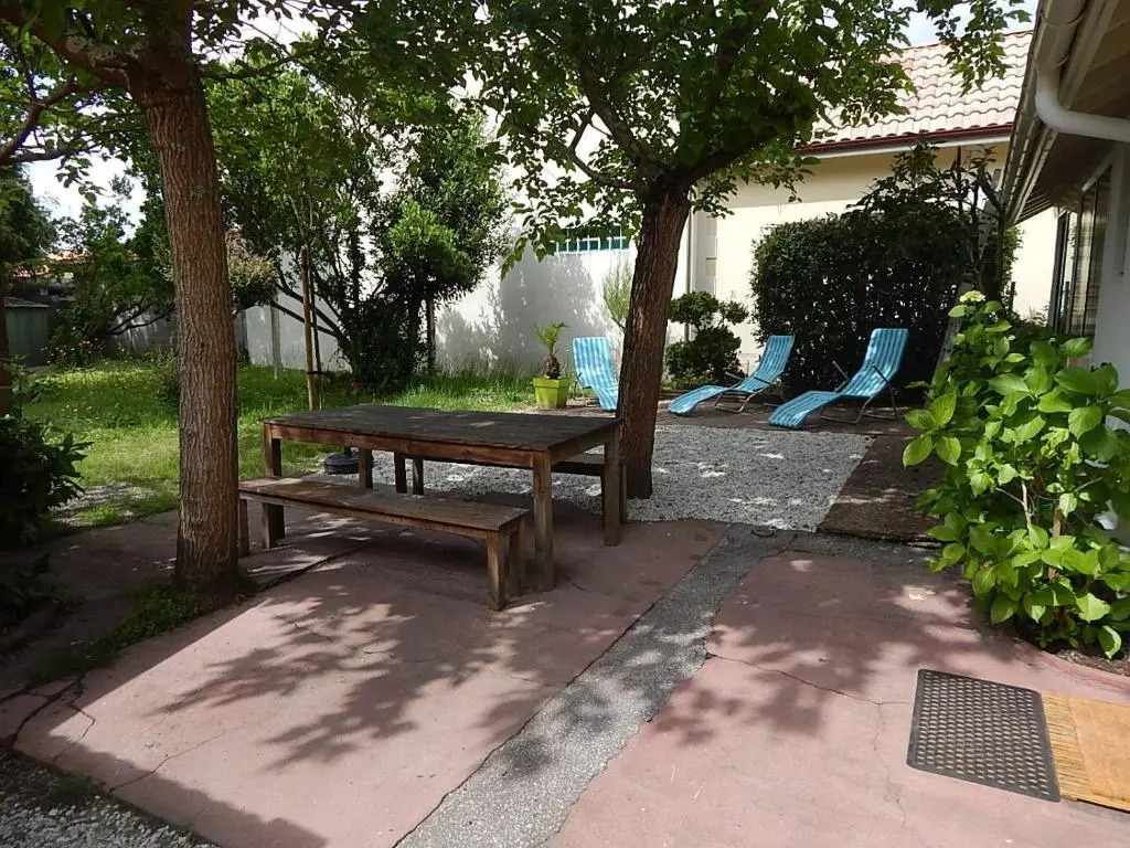 Agréable maison 6 personnes avec beau jardin