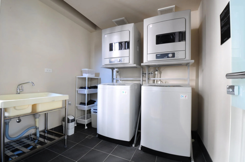 Forward Suites II