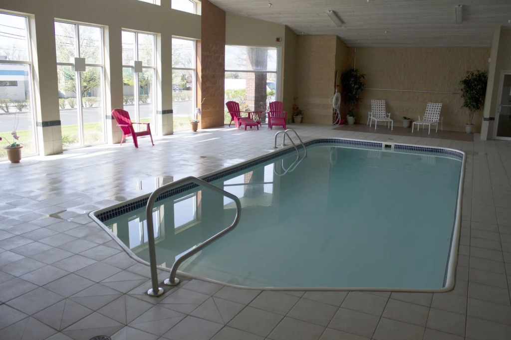Comstock Inn & Conference Center