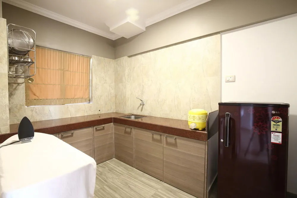 Townhouse Mumbai International Airport