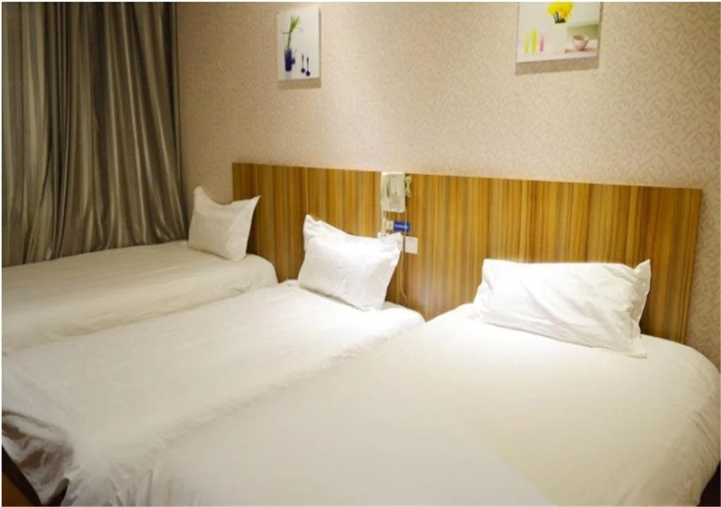 Eaka 365 Hotel Zhengding Airport Branch
