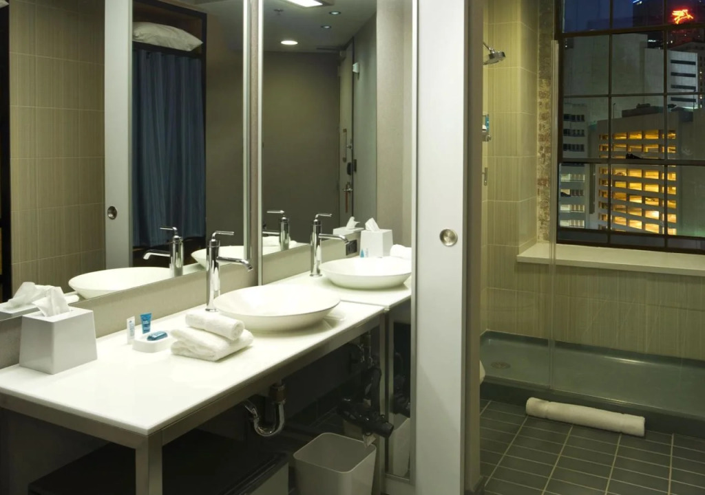 Aloft by Marriott Dallas Downtown