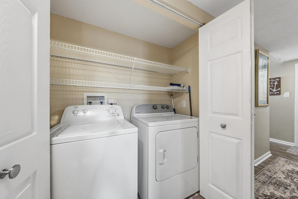 Romar Place 202