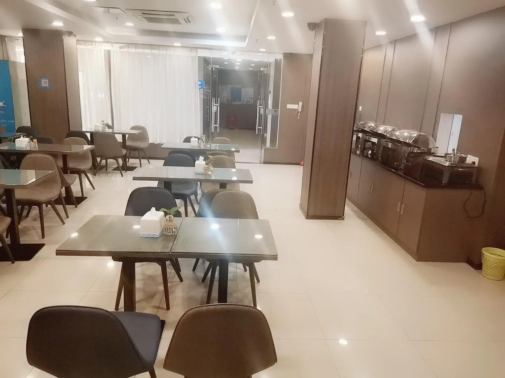 Hanting Hotel Shenzhen Bao'an International Exhibition Center Shajing
