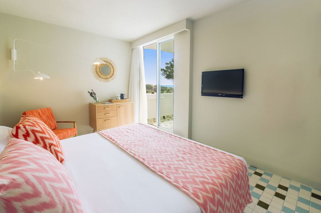 Inturotel Cala Esmeralda Beach Hotel & Spa