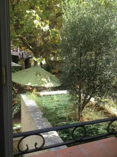 LE CLOS DES ARÔMES
