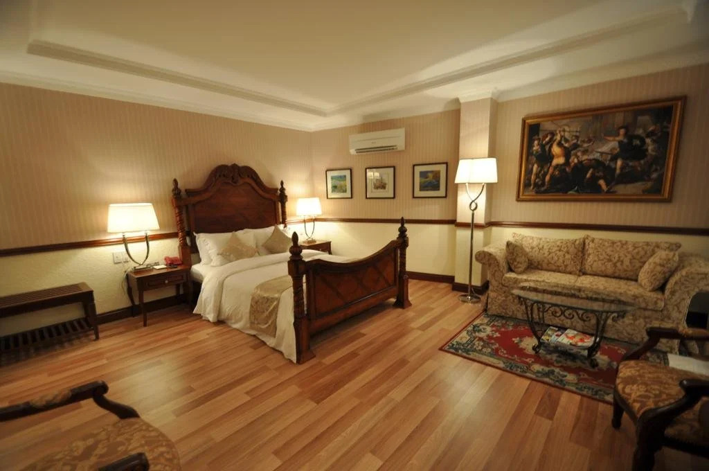S79 Sunflower Hotel & Spa