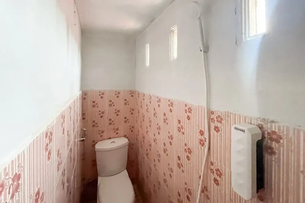 RedDoorz Syariah at Jalan RJ Junjungan Lubis Pandan