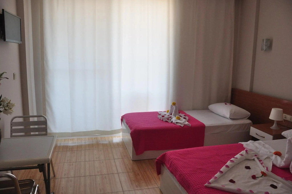 Önder Yıldız Hotel