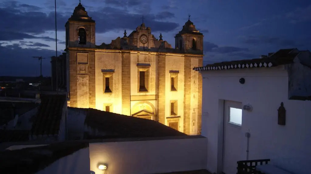 Evora Terrace Guest House