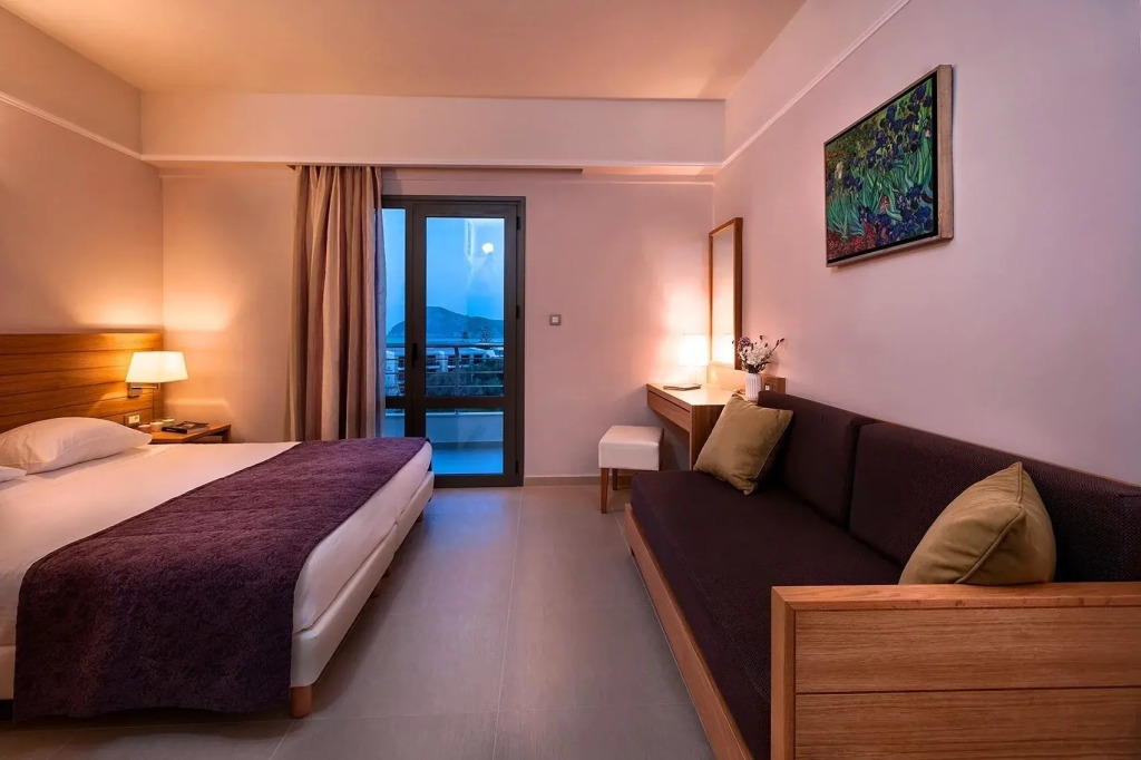 Porto Platanias Village Resort