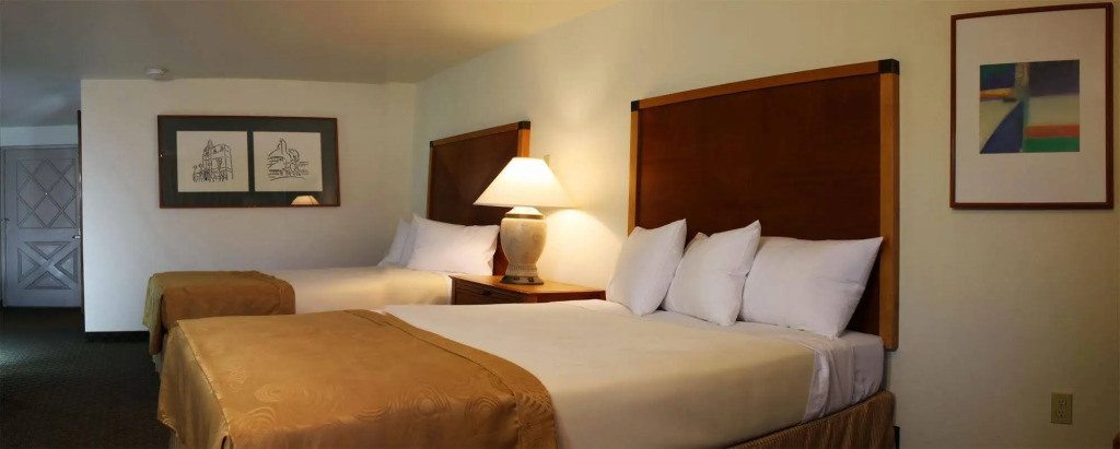 Olympic View Inn