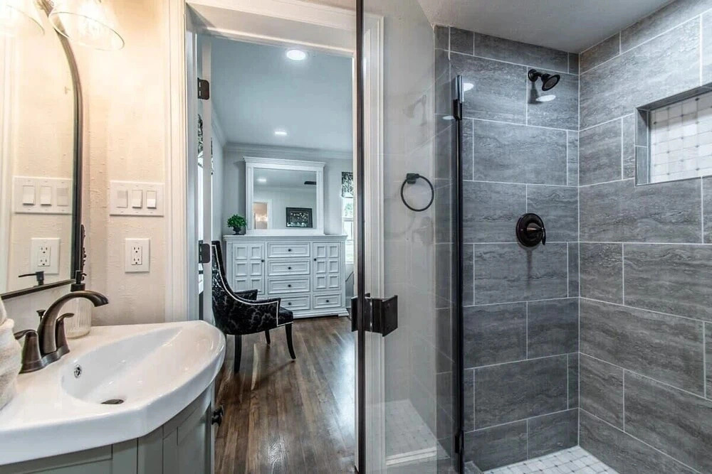 Coastal Elegance Unveiled