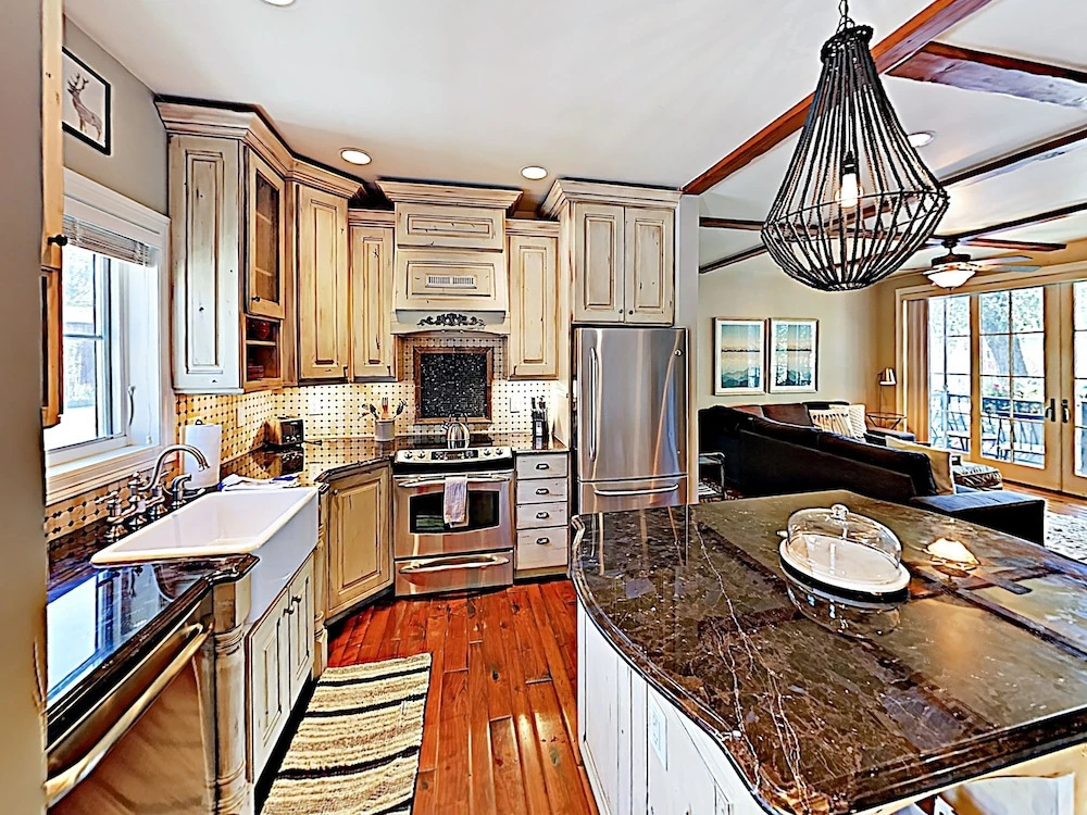 135 Street Steamboat Condo - 2 Br condo by RedAwning
