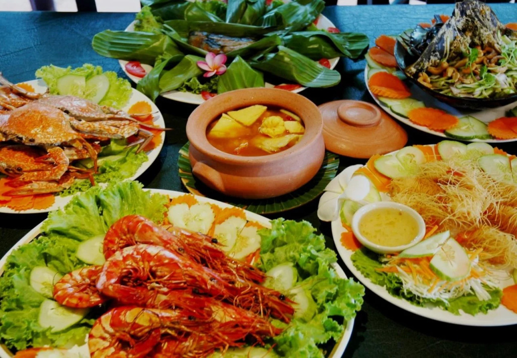 Pakmeng Resort