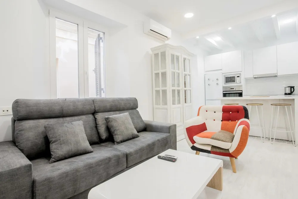 Suncity Lazcano Flat