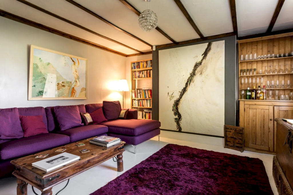 Worth House