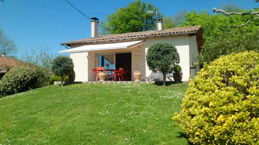 House With 2 Bedrooms in Monlaur-bernet, With Furnished Terrace