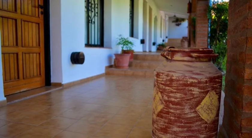 Apart Cabañas La Estancia