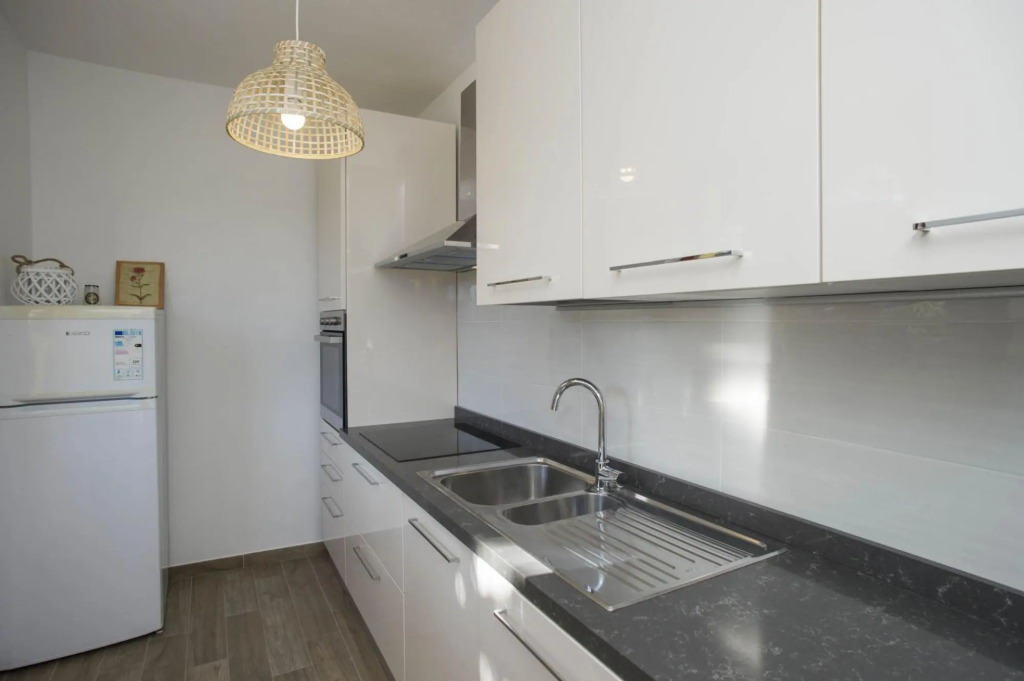 Bougainville apartment 4 beds on the first floor equipped with every comfort near Procchio-VILLA BOUGAINVILLE