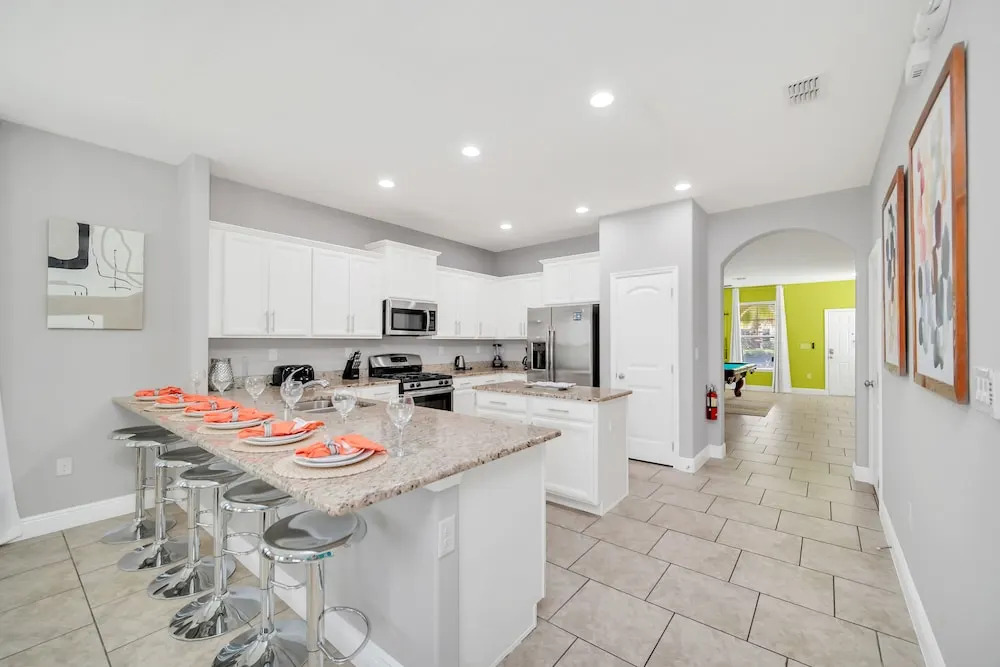 4200 Oak Tree Drive