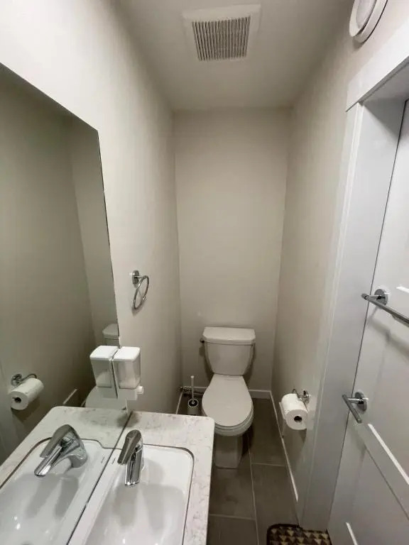Private Suite in a Townhouse
