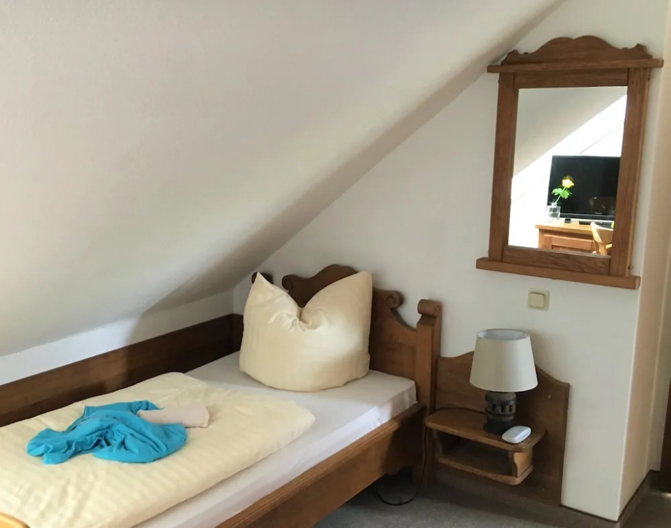 waldhotel AUSZEIT mit Restaurant & Café