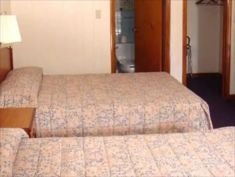 Wesley Inn & Suites