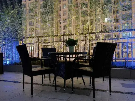 Kyriad Marvelous Hotel（ Jiedong People's Square Branch）