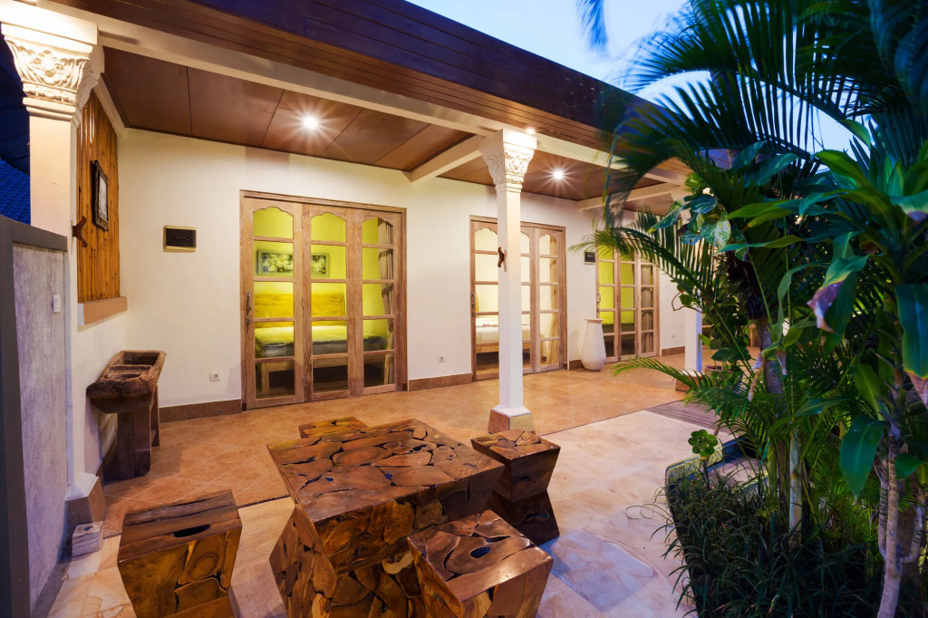 Bale Seminyak