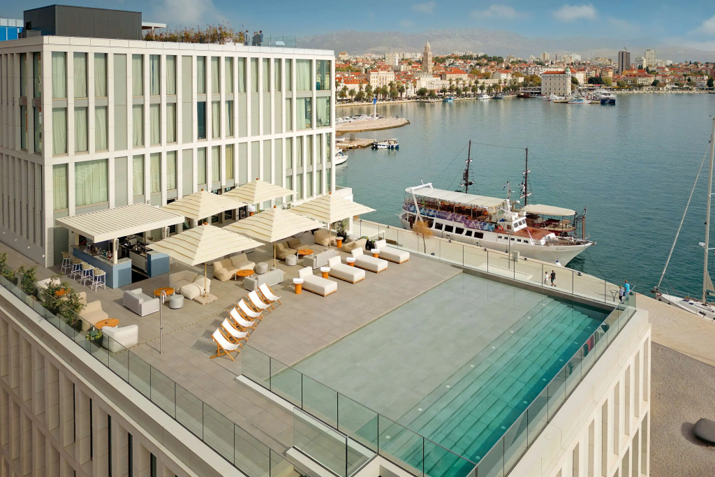 Hotel Ambasador