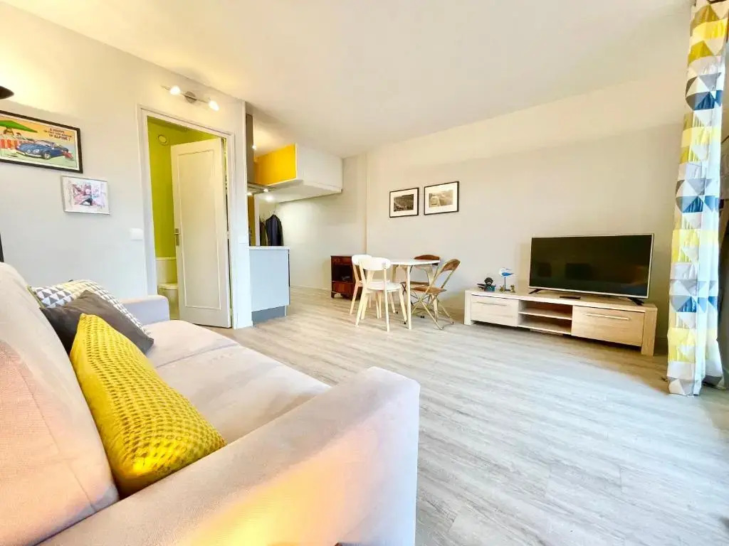 ECHAPPEE CHIC - Balcon - 150 m Casino Deauville & Plage
