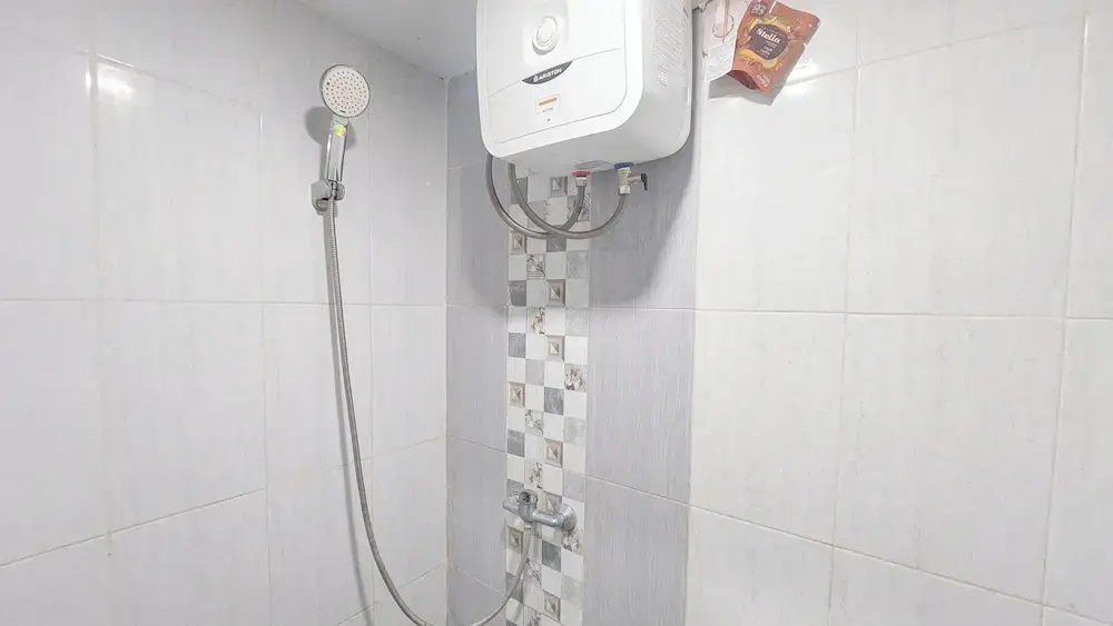Relaxing Studio Apartment at Mansyur Residence