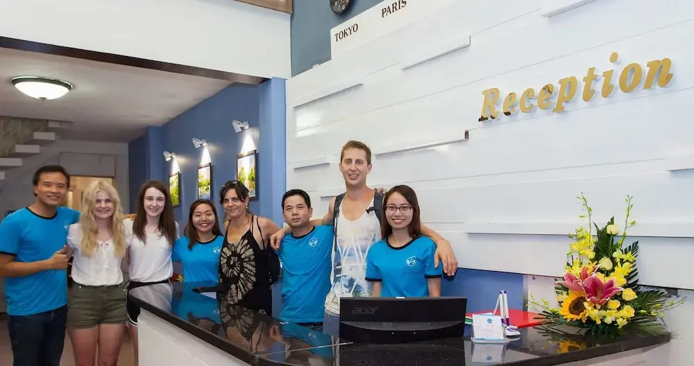 Friends Inn  Travel