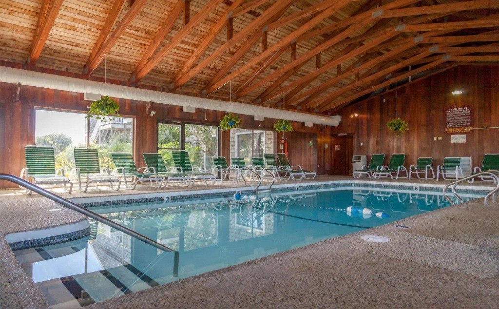 Riviera Beach Resort