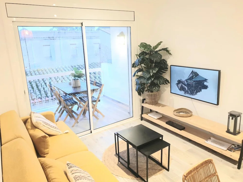 Apartament Monestir by Hauzify