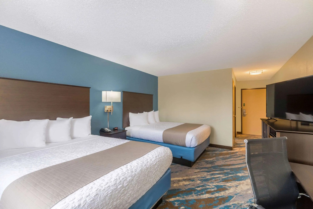AmericInn by Wyndham Prairie du Chien