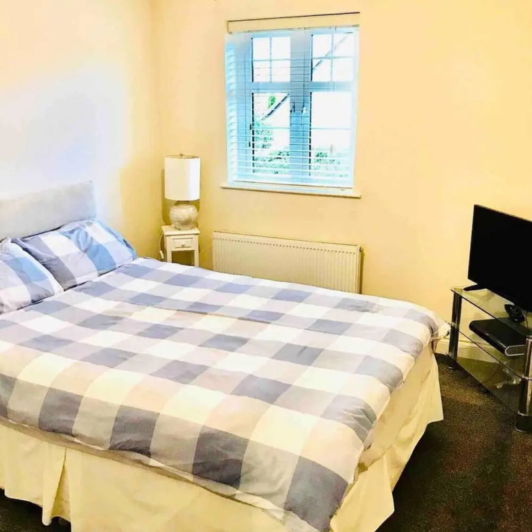 3-bed House in Armagh City