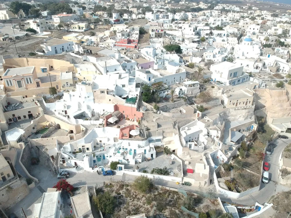 Stoa Cave Villas