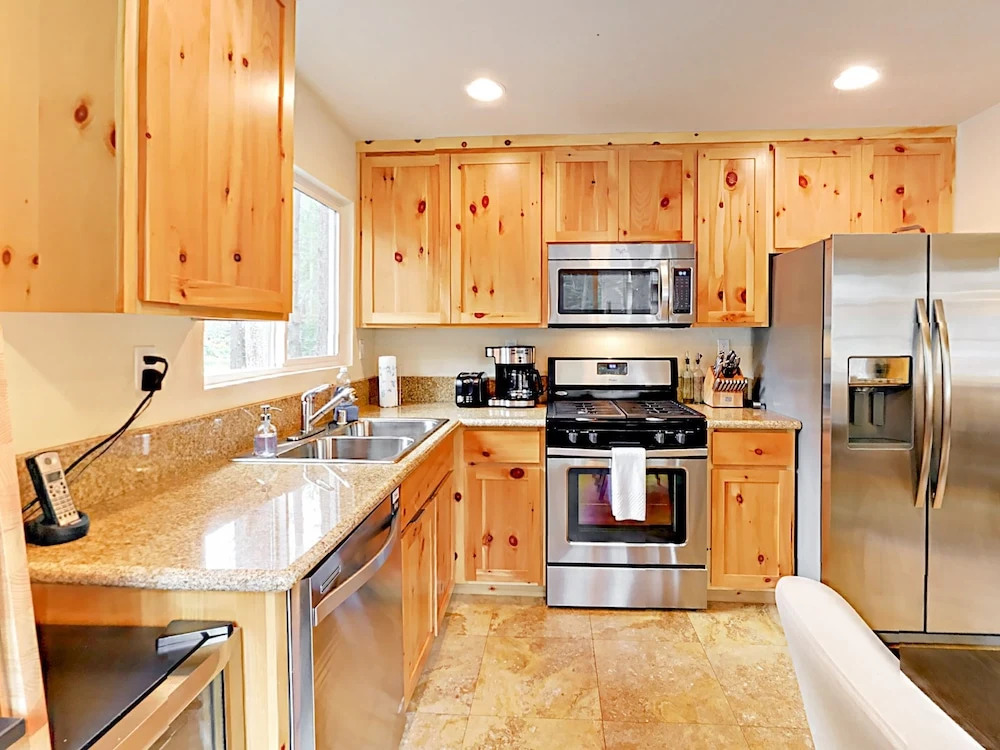 Wooded Retreat in So. Lake Tahoe by RedAwning