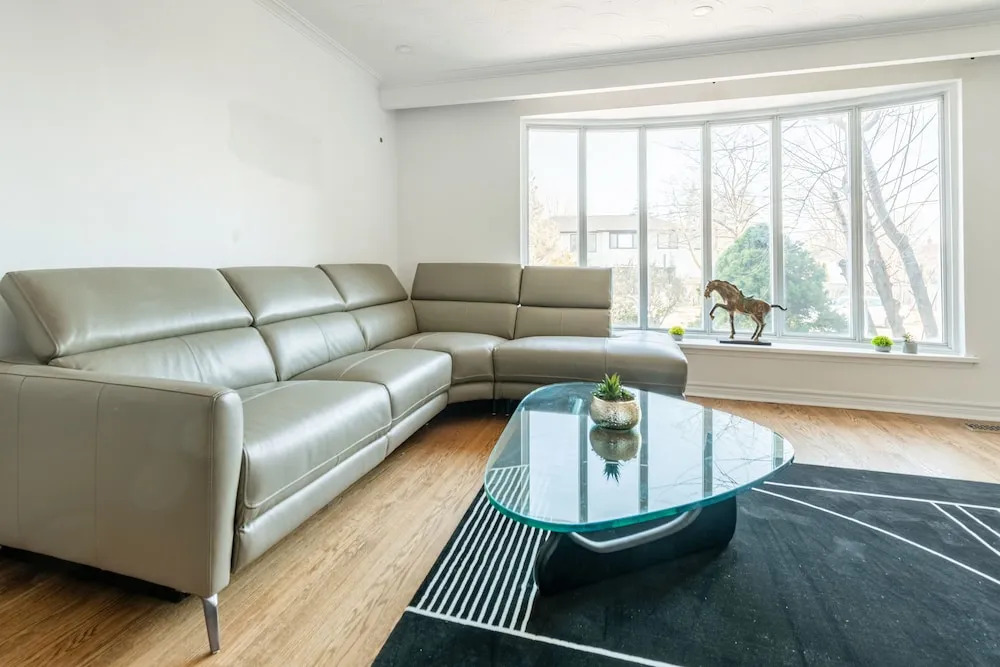 Family & Corporate home in Mississauga