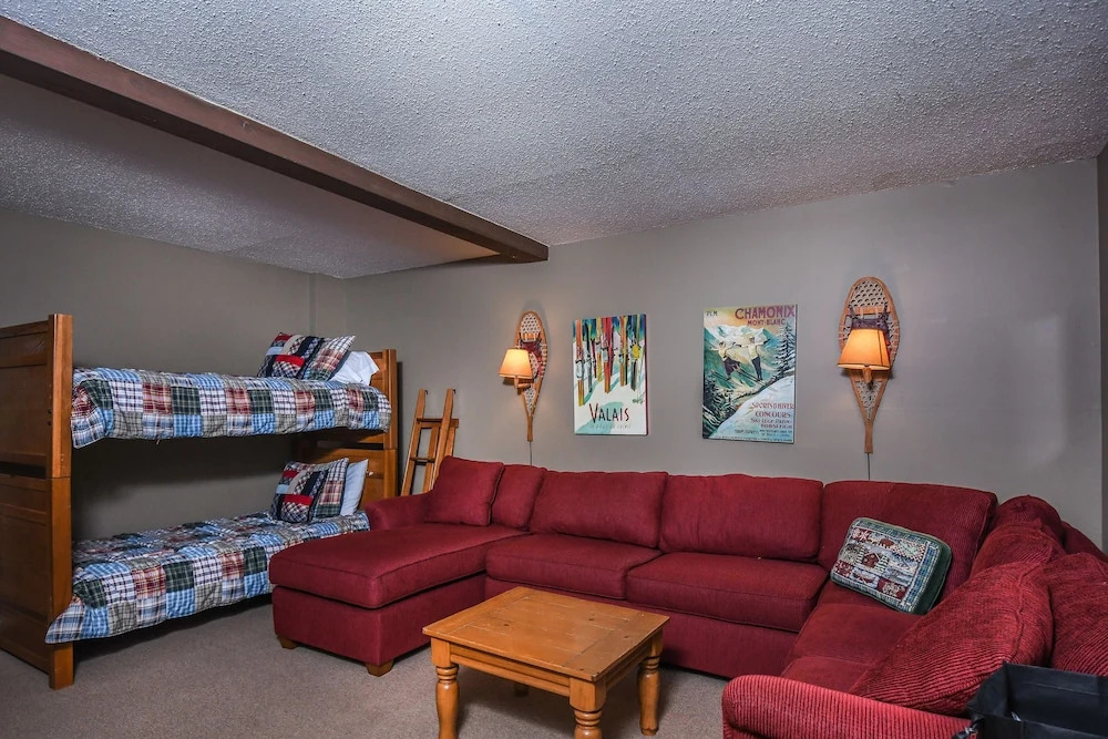 Villages of the Wisp Liftside 3 Bedroom Townhome #27
