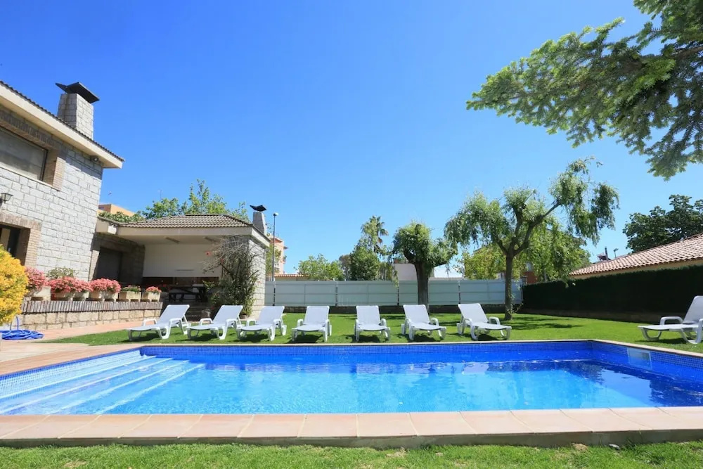 Villa Residencial Para 16 Personas en Cambrils