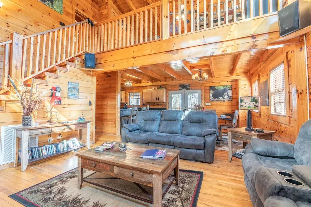 Comfort Cabin Bearway To Heaven w Private Hot Tub