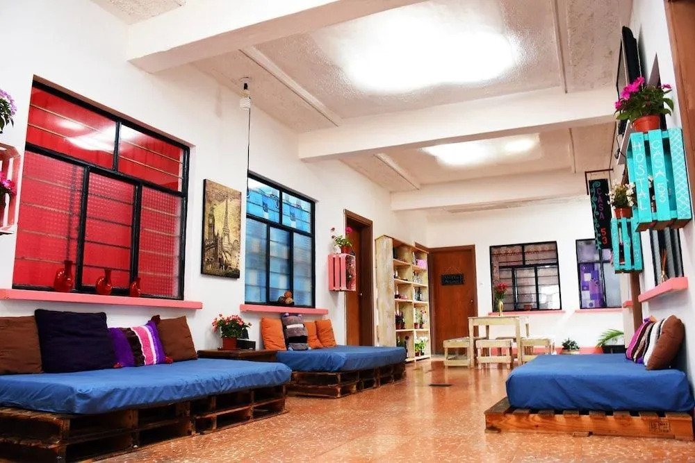 Hostel 53