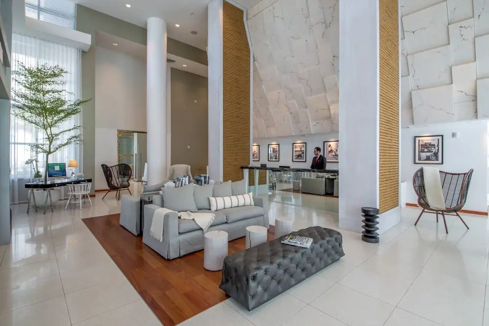 Domio Miami Beach Corner 1 BR Ocean View + Balcony