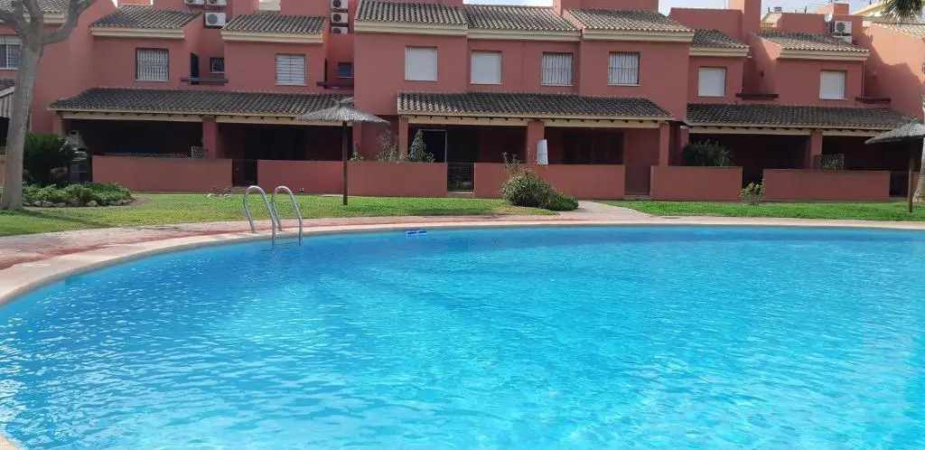 Villa 3 Dormitorios Mar De Cristal A-172